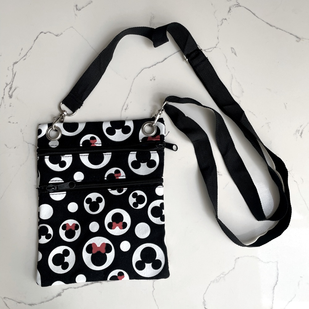 Mickey and Minnie crossbody bag